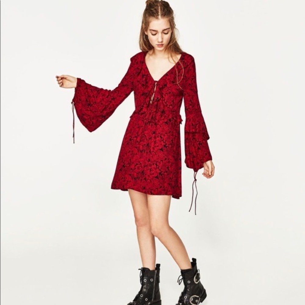 ZARA red and black printed sexy dress. XS. EUC